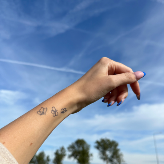 Mariposas de tatuaje temporal