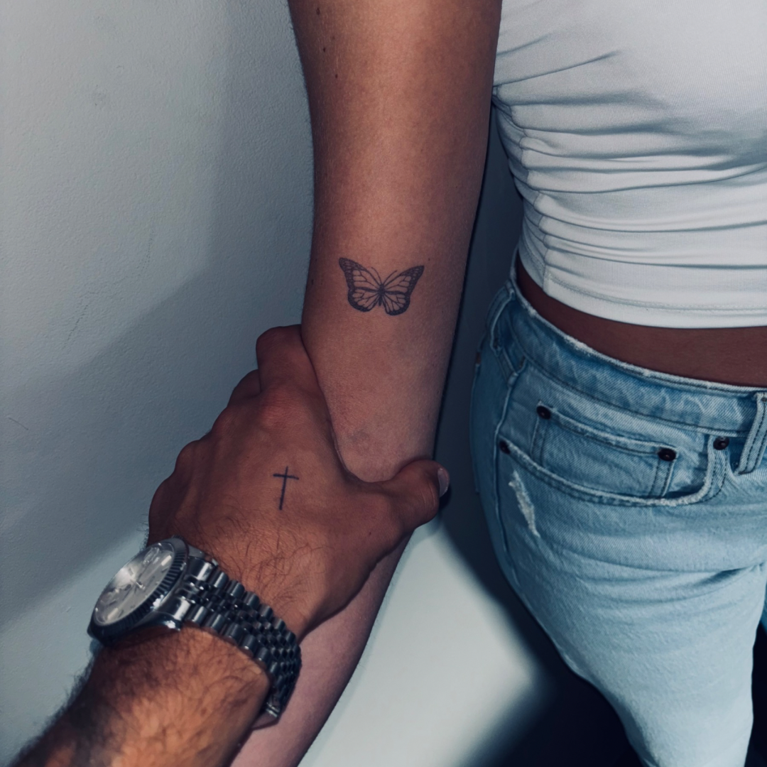 Tatuaje temporal mariposa