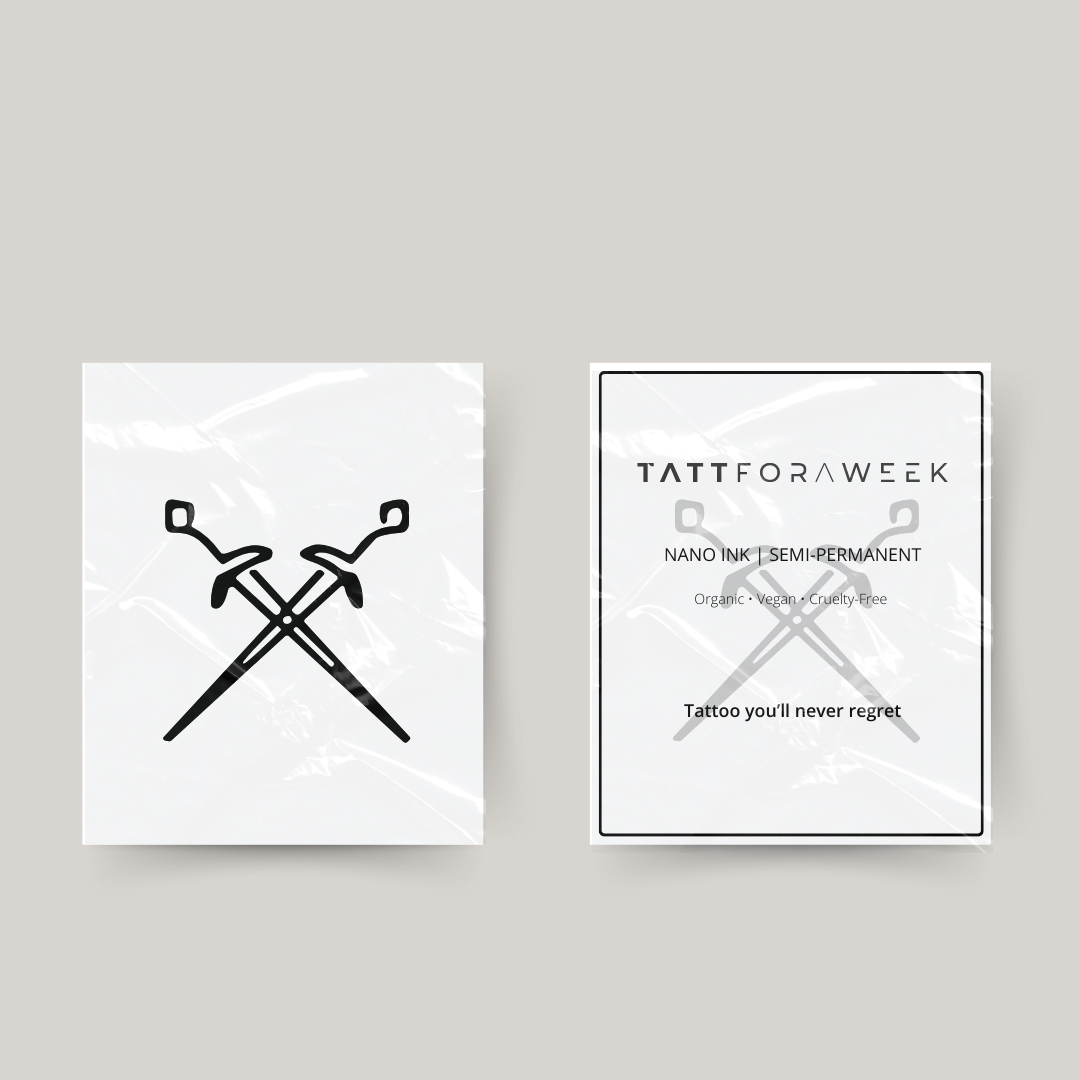 Tatuaje temporal espadas cruzadas