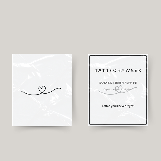 Tatuaje temporal de corazón con lazo