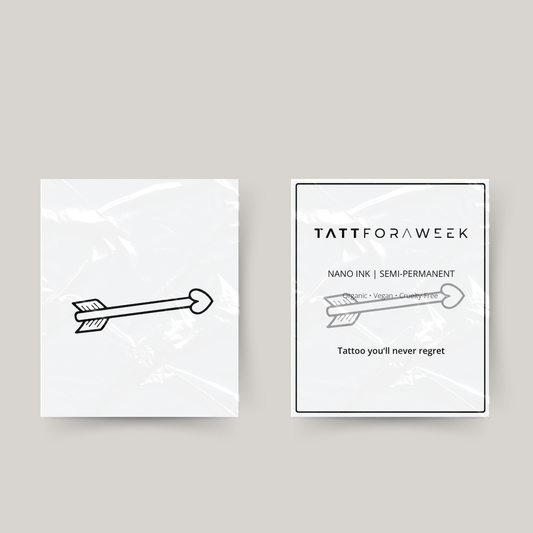 Tatuaje temporal flecha amor