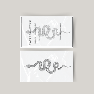 Tatuaje temporal serpiente grande