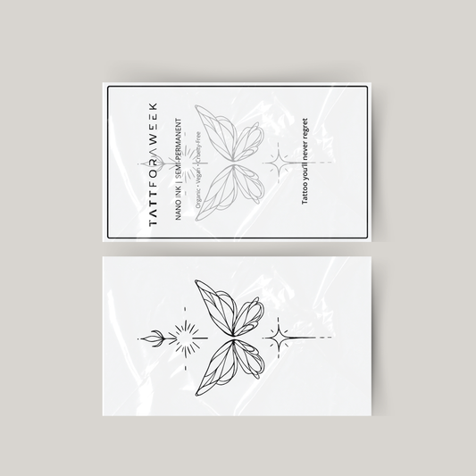 Tatuaje temporal unalome mariposa